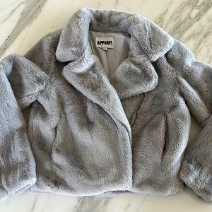 Apparis faux fur Moto
